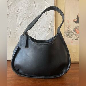 Vintage 90’s coach ergo 9027